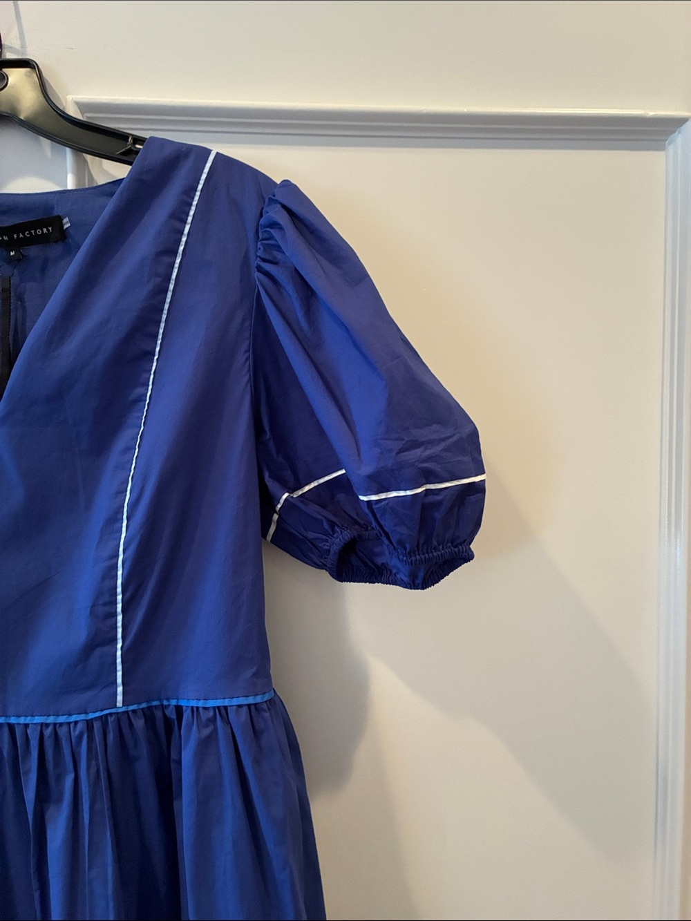 English Factory Dress - Picture 2 of 8
